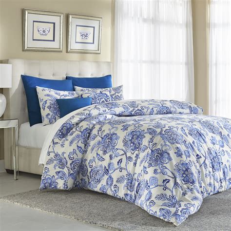 blue and white floral comforter